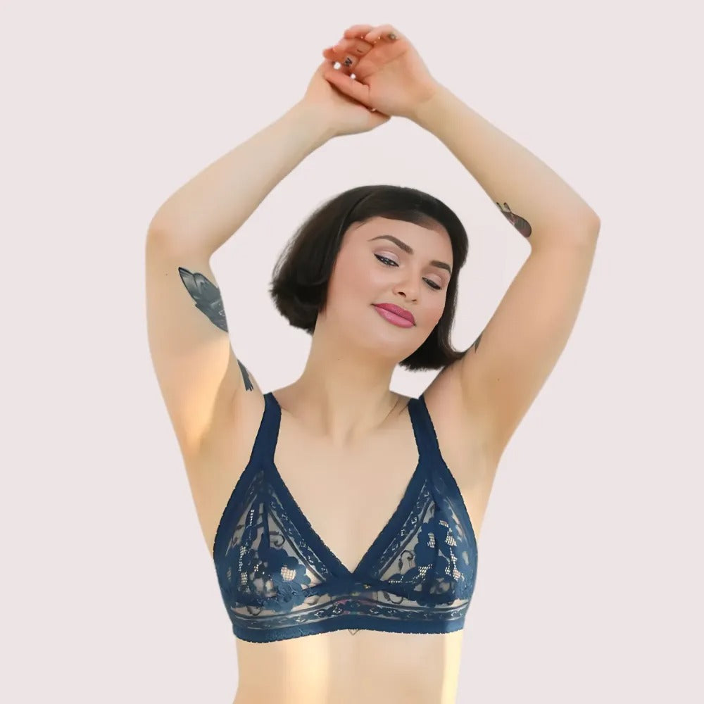 Exclusive Lace Bralette Gift Set – Luxury Edition